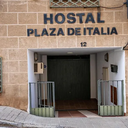 招待所 Plaza De Italia Caces
