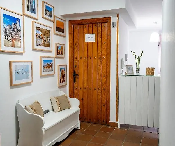 Plaza De Italia بيت ضيافة Caces